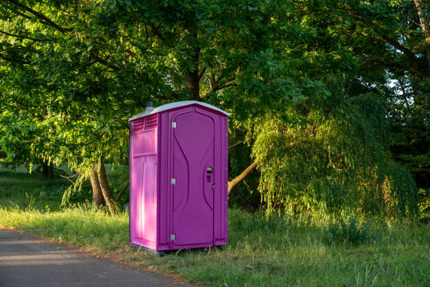 Best Porta potty delivery and setup  in New Pek, IN